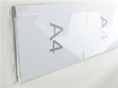 ESPOSITORE DA PARETE CON NR. 2 TASCHE PER FOGLI F.TO A4 ORIZZONTALI