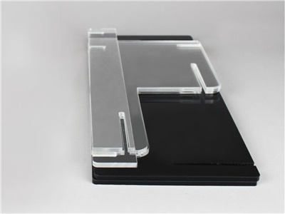 scaletta espositiva a 3 piani smontabile in plexiglass nero