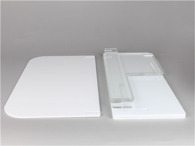 scaletta espositiva a 2 piani smontabile in plexiglass bianco con crowner neutro