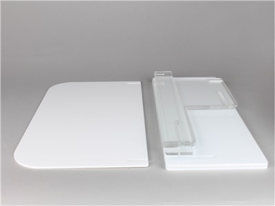 scaletta espositiva a 3 piani smontabile in plexiglass bianco con crowner neutro